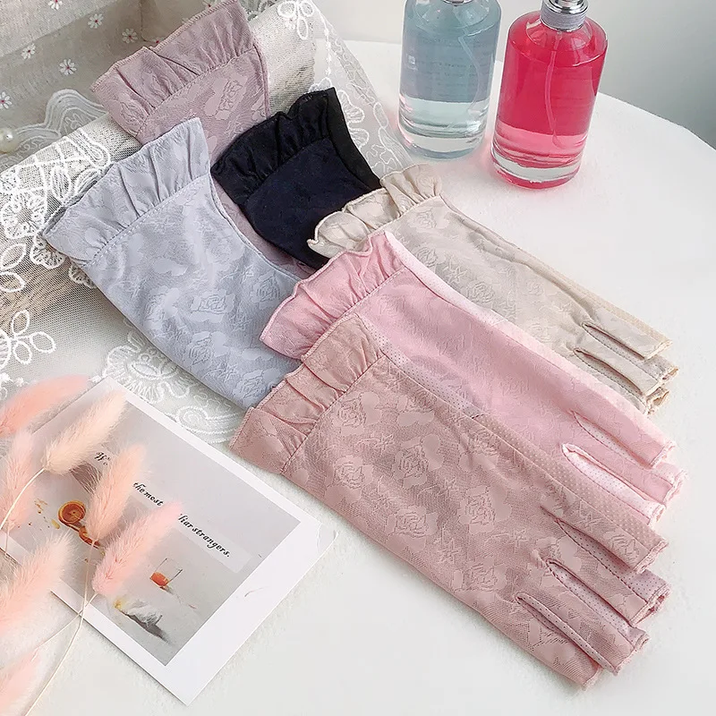 Women's Gloves Half-finger Thin Stretch Lace Sun Protection Anti- Breathable Nail Art Exposed Finger Ice Silk Half-finger Gloves