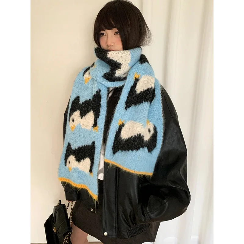 

Cute Cartoon Knitted Little Penguin Scarf For Women Imitation Cashmere Warm And Thickened Neck Protection