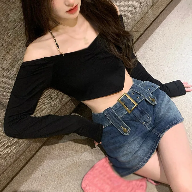 

Sexy Off Shoulder Halter Long Sleeve T Shirt Women Slim Fit Chain Backless Y2K Crop Tops Hollow Out Party Clubwear Tee