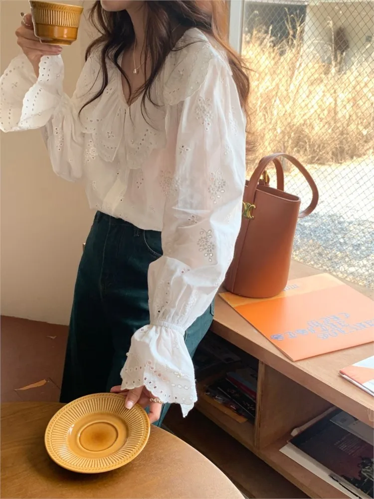 Autumn Shirt Top Women Korea Style Hollow Out Ruffle Ladies Blouses Flare Long Sleeve Fashion Casual Loose Woman Shirt Top 2023