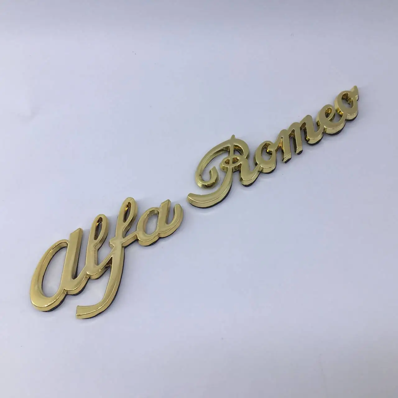 1 قطعة ForAlfa روميو سيارة التصميم الخارجي ثلاثية الأبعاد ملصق السيارات الجسم شعار اكسسوارات ل 146 147 155 156 159 Stelvio Giulia Giulietta