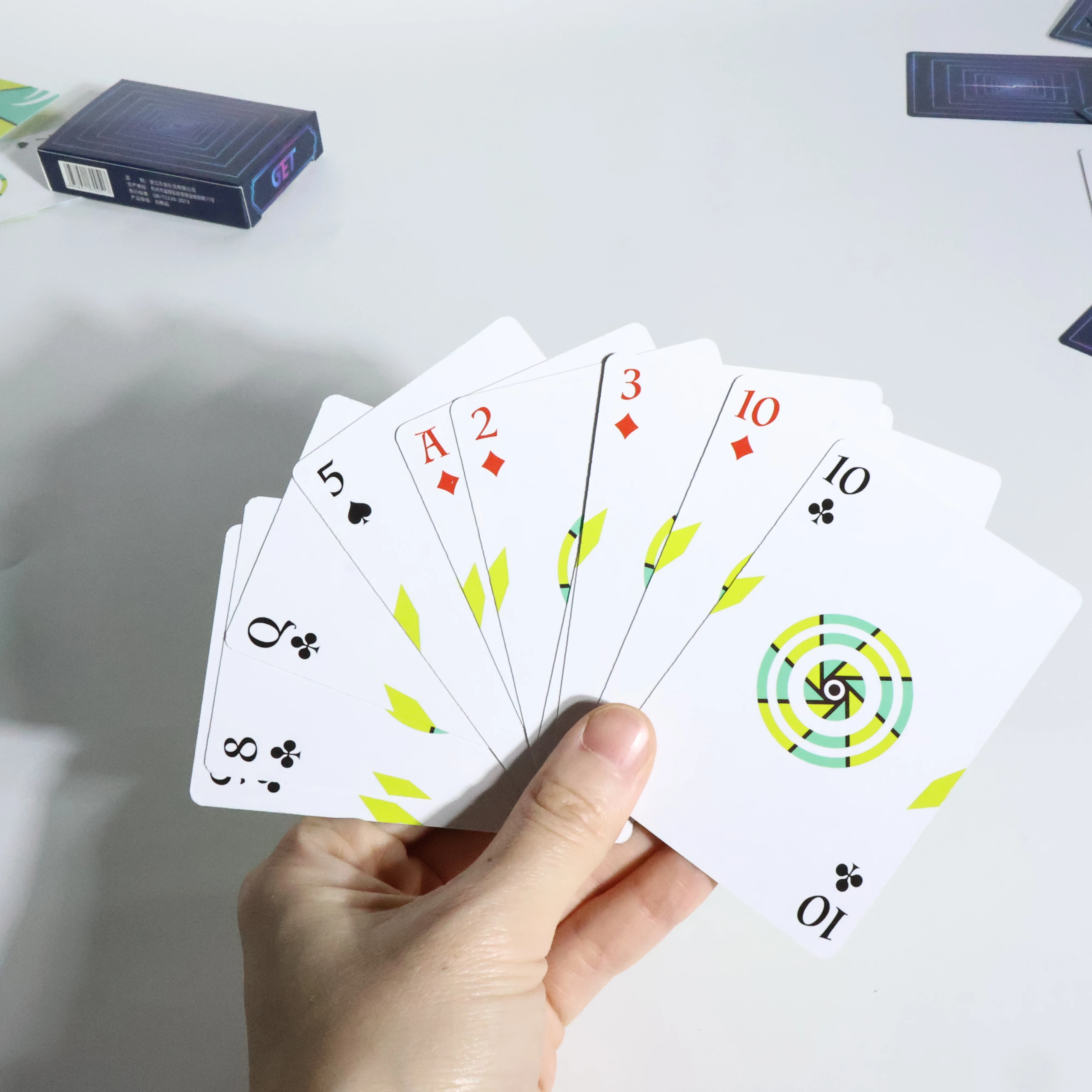 مجموعة إبداعية من أوراق اللعب المستقبلية بطاقات البوكر المقاومة للماء 55 قطعة سطح سحري من بطاقات لحفلات الألعاب والهدايا #3