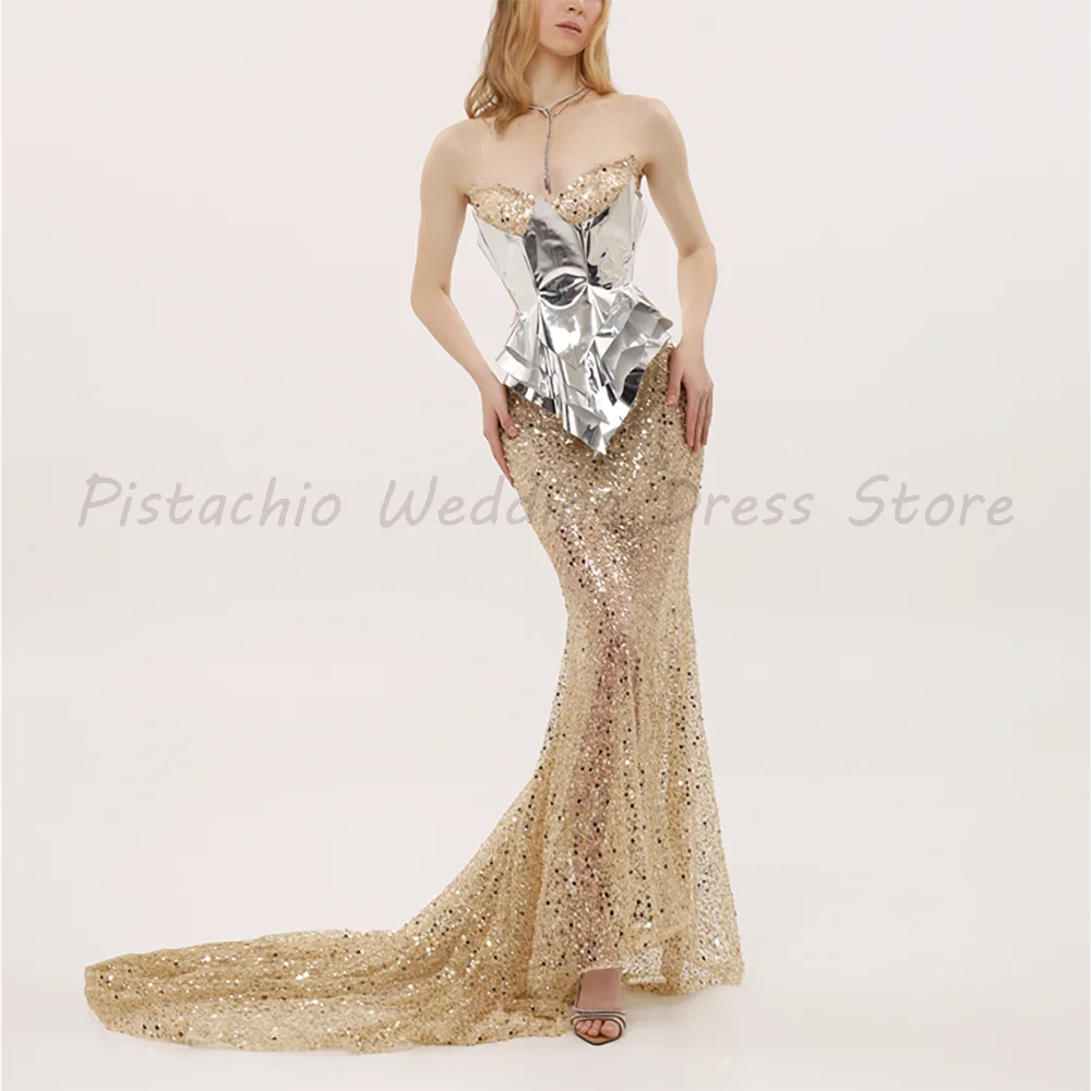 Silber-Gold Zweifarbiges Abendkleid mit Metallischem Korsett-Oberteil & Pailletten-Meerjungfrauenrock Formelles Maxikleid