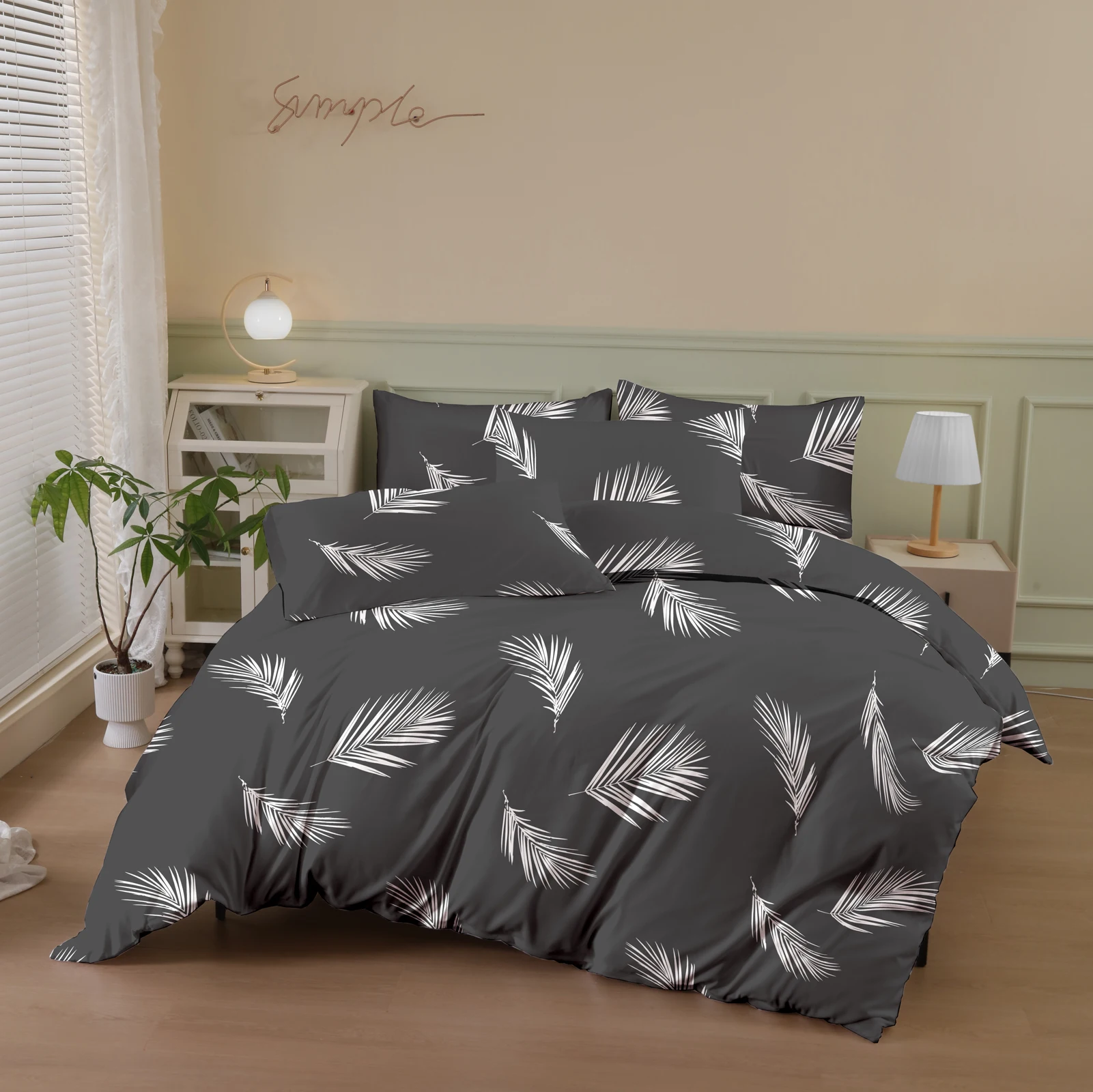 

Комплект из трех предметов с принтом белых перьев: пододеяльник и две наволочки (2 наволочки + 1 пододеяльник), ультрамягкое дышащее постельное белье из полиэстера с узором из перьев, подходит для спальни, гостевой комнаты, общежития (покрывало + наволочк