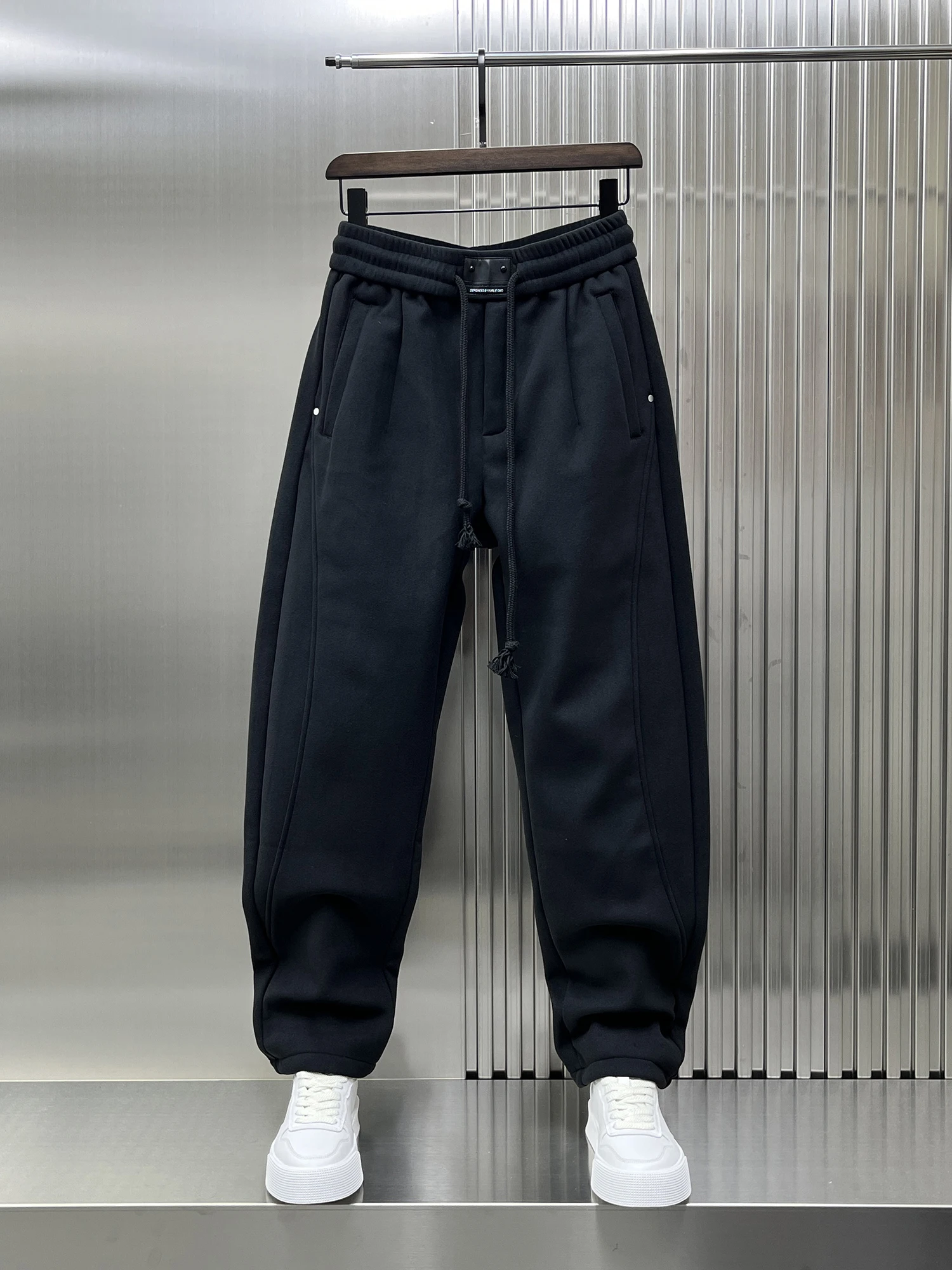 

Men's Winter Thiened Fce Casual Pants Loose Fit Color Spor Sweatpants Trendy Harajuku Sle Elastic Waist Long T...