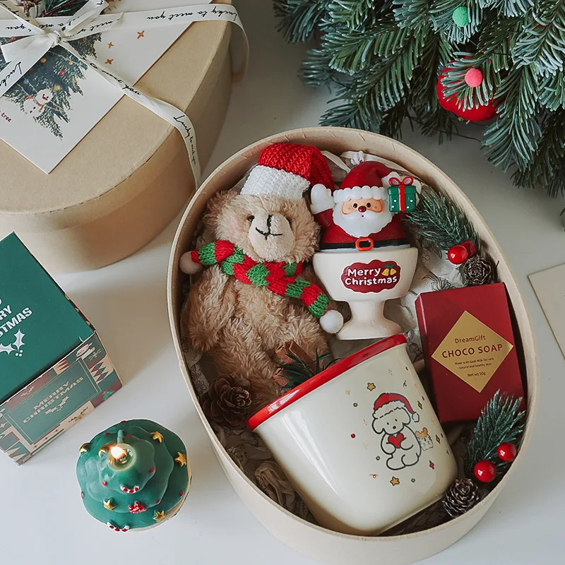 velas-aromaticas-de-natal-em-copos-lembrancas-praticas-pequenos-presentes-enfeites-decorativos-fofos-vendas-transfronteiricas