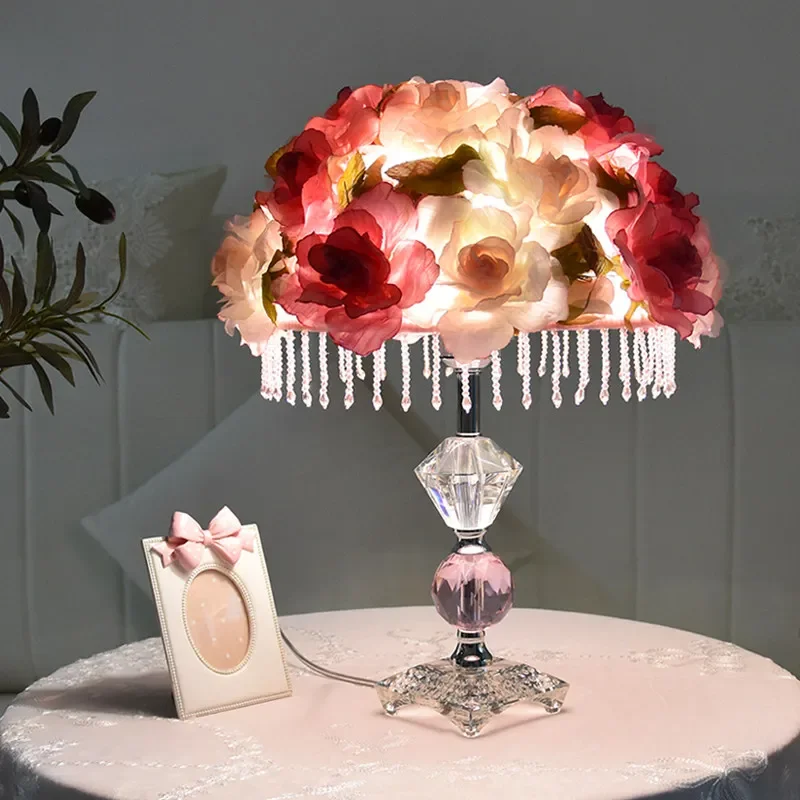 French pastoral table lamp bedroom bedside lamp romantic roses warm atmosphere girly heart ins princess girl