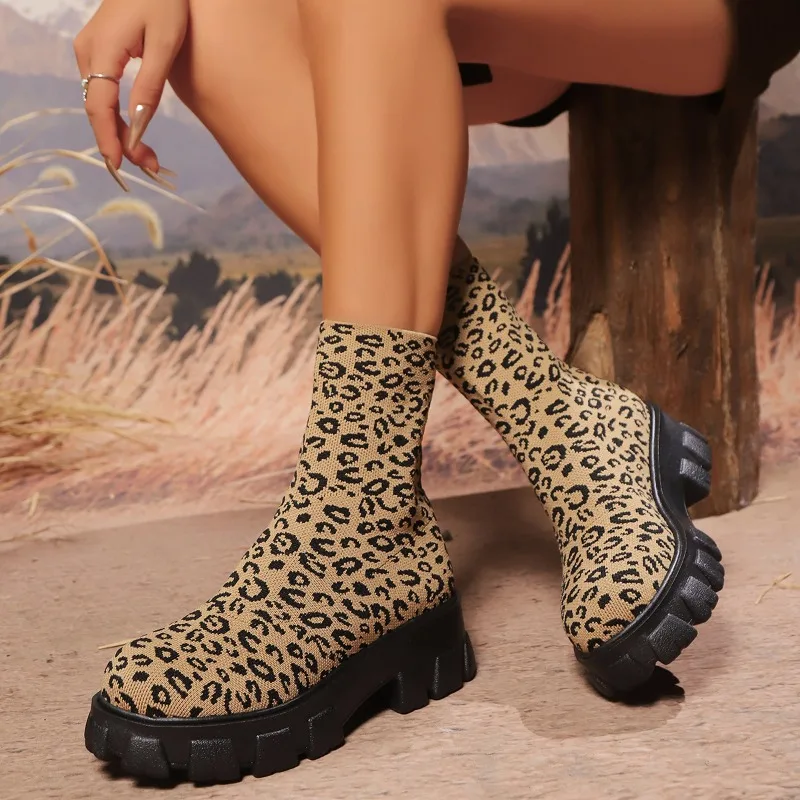 Leopard Print Women\'s Sock Boots 2025 New Knitted Elastic Fabric Ankle Boots Fashionable Plus Size Short Tube Women\'s Boots 43