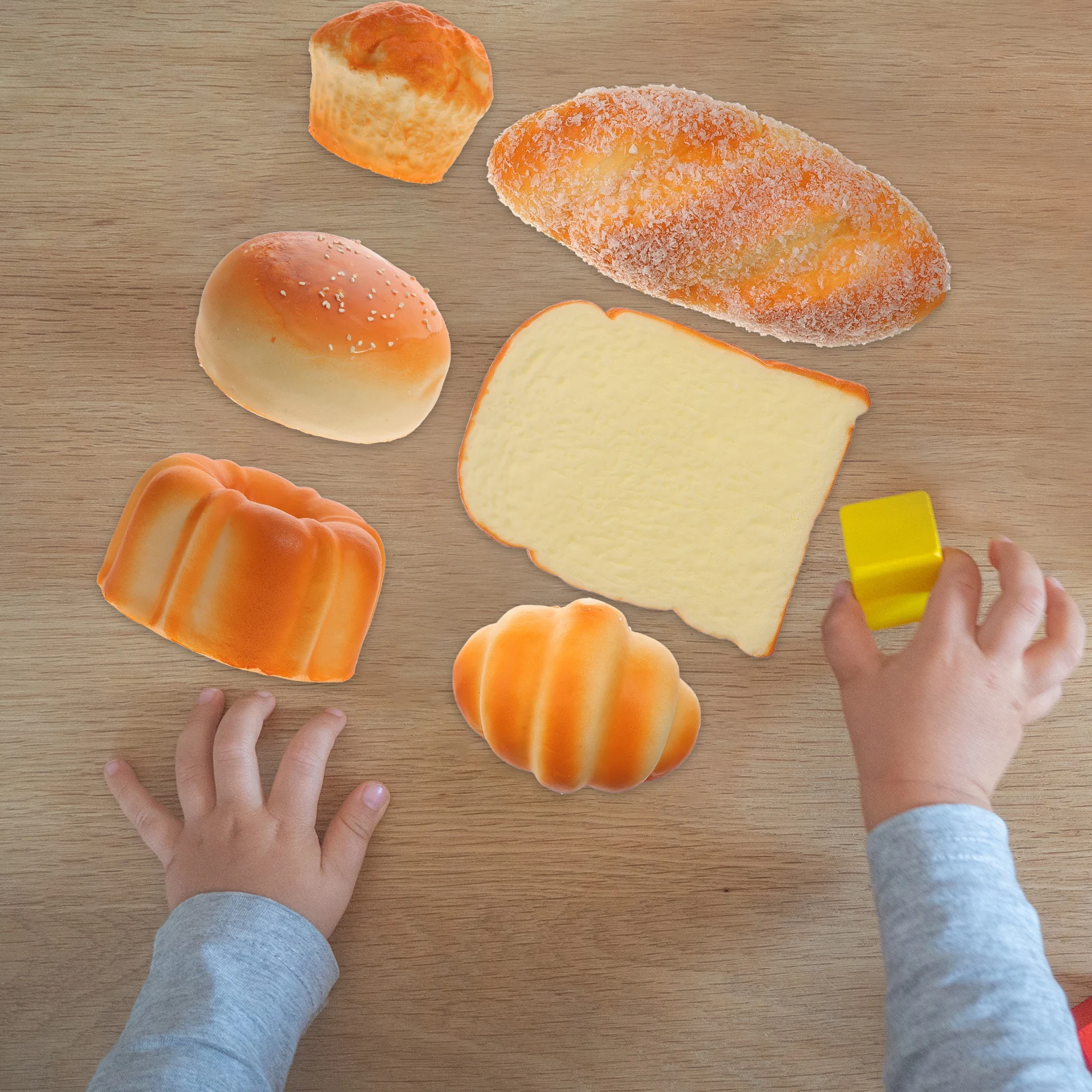 

6 Pcs Simulated Bread Lifelike Model Prop Fake Cake PU Realistic Design Colorful Soft Elastic Home Decor Photography Props