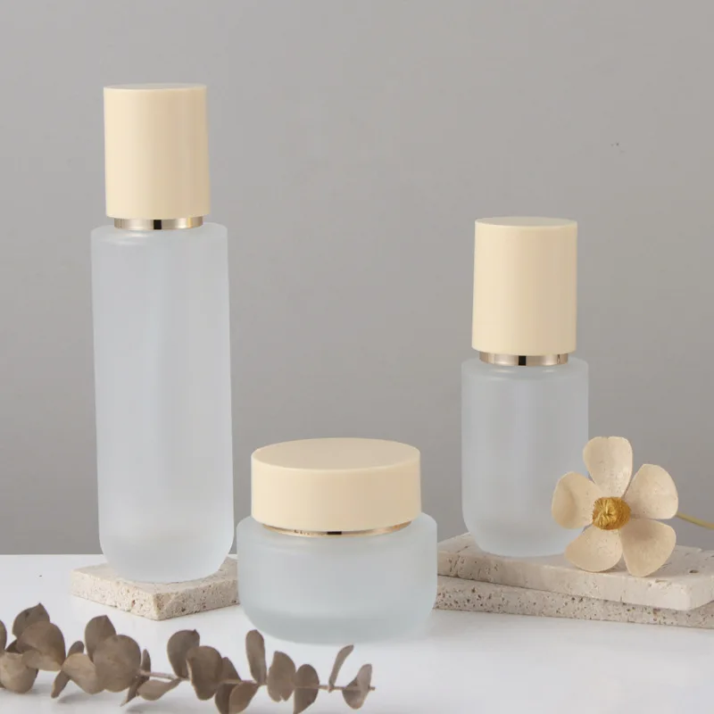 25 sztuk/opakowanie Pusta butelka kosmetyczna z matowego szkła 100 ml Butelka z rozpylaczem Wysyłka do Hiszpanii