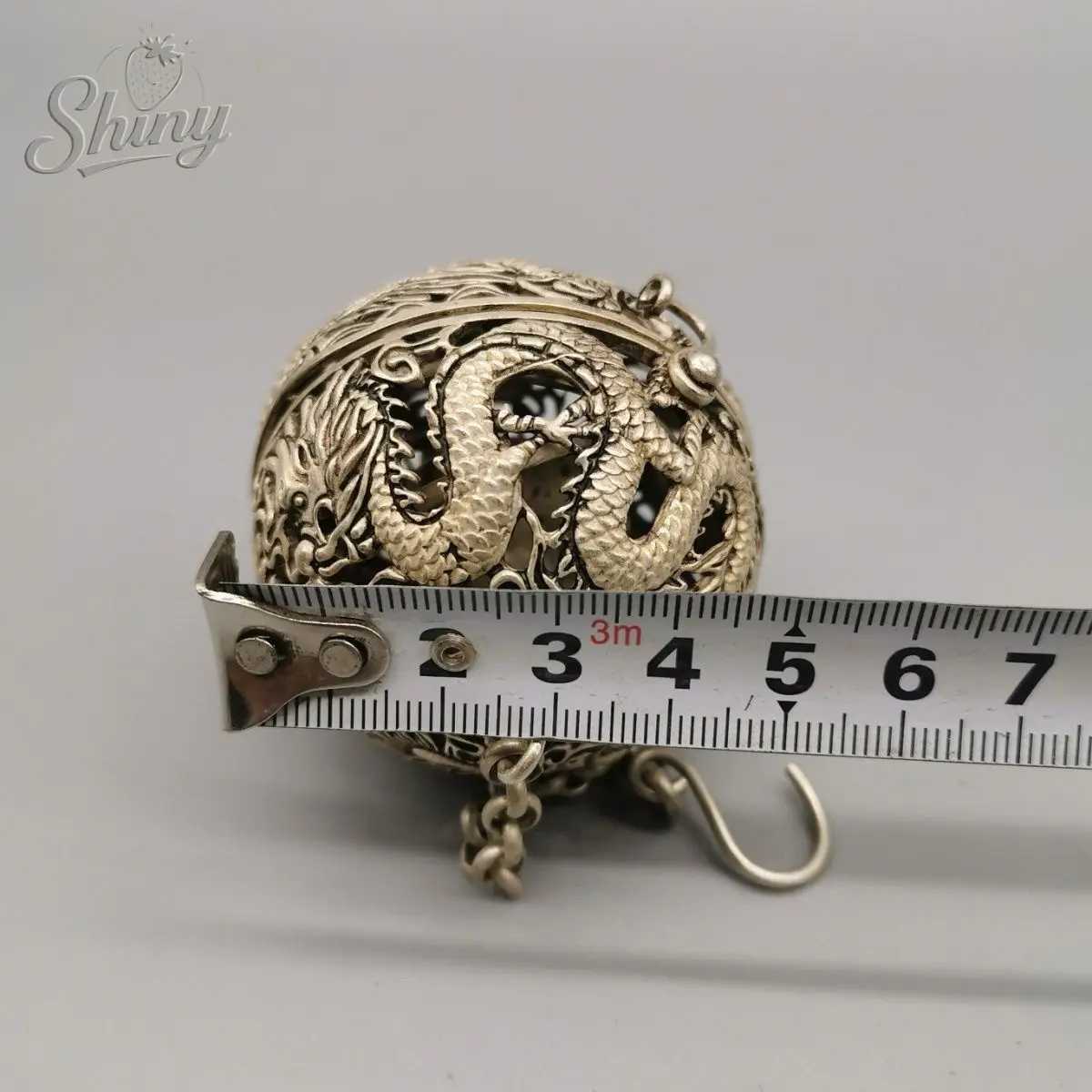 Ancient Chinese Hand Carved Bronze Dragon Phoenix Incense Burner Hollow Fragrance Diffuser Decoration Ornaments Tea Pets Crafts