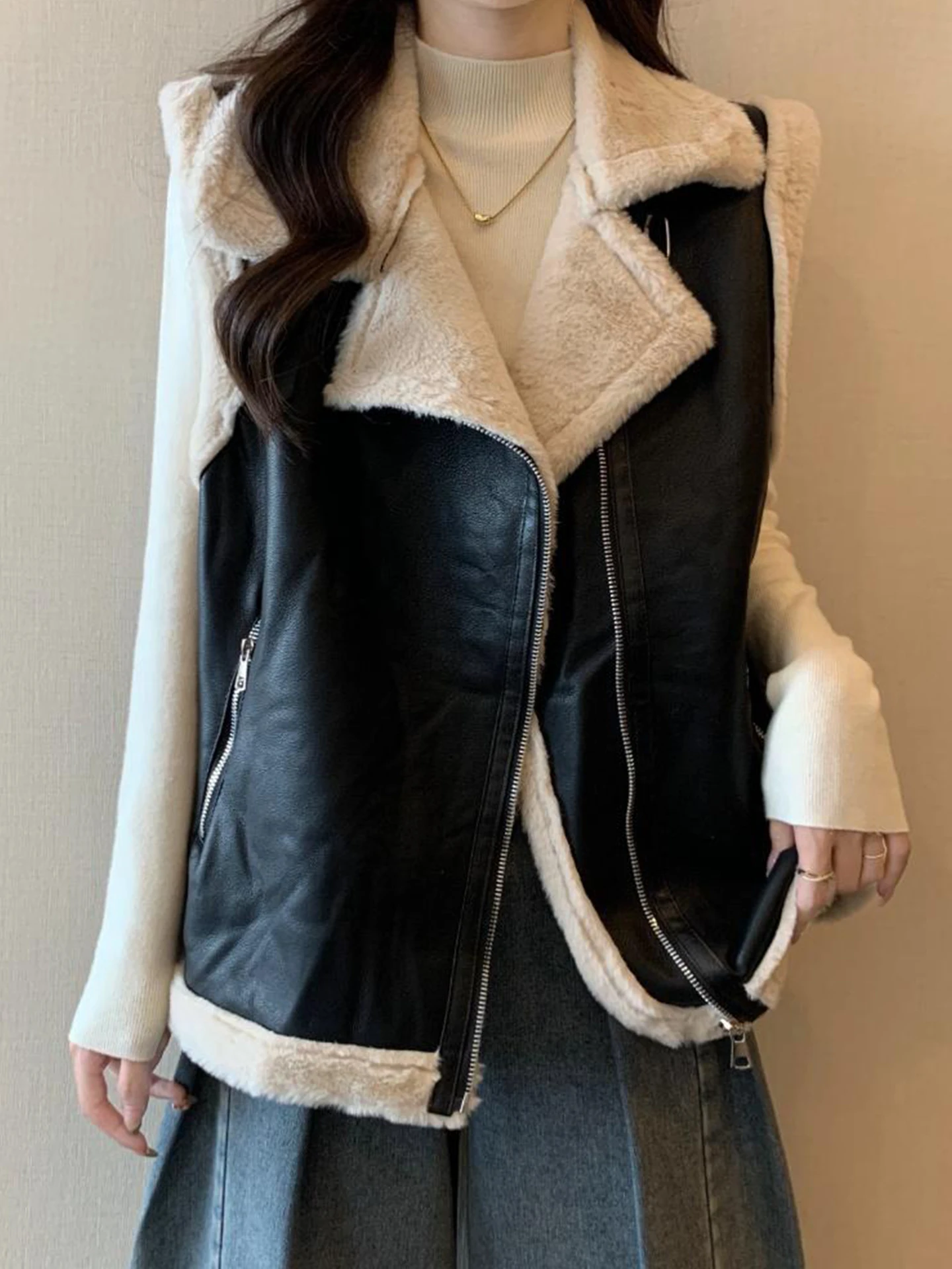 

Lamb Velvet Fur And Leather Vest Coat Women's Autumn Winter Thi Warm Breathable Casual Sle Zipper Closure Color