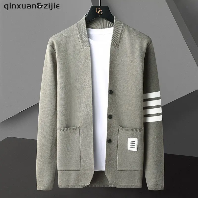 

High Quality Fashion Brand Autumn Knitted Cardigan Men's Sweater Shawl 2022 New Casual Simple Pure Color Sweater Coat Men 2022