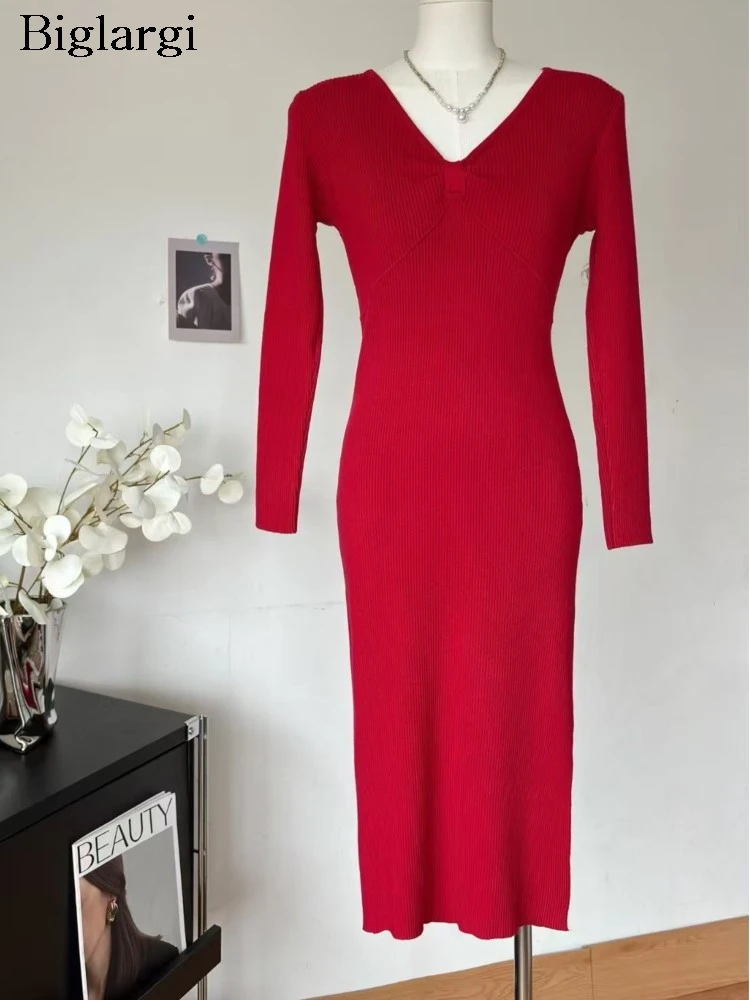 

Knitted Autumn V-Neck Long Dress Women Ruffle Pleated Korea Style Fashion Slim High Waist Ladies Dresses Long Sleeve Woman Dress