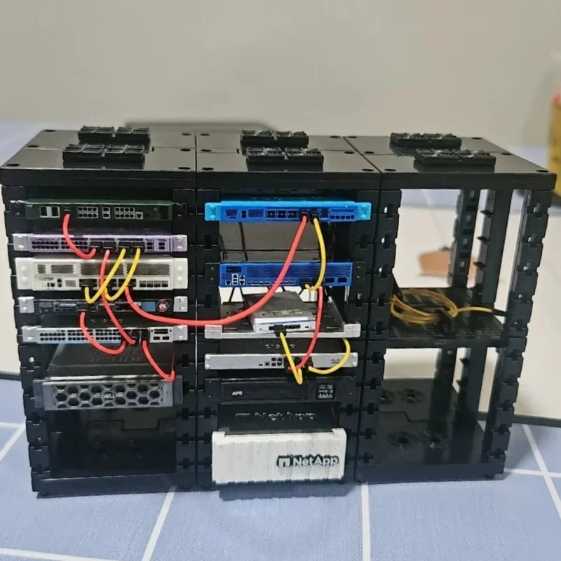 EPOCH Mini Network Device Server V1.0-4.0 1/12 Scale Pocket Micro Network Switch Gashapon Toy Collectible Hobby Display Model