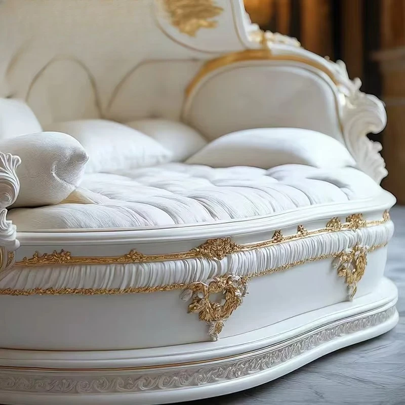 Solid wood modern comfortable gold and silver dog and cat nest sofa bed leisure pet chair suitable for living room and bedroom