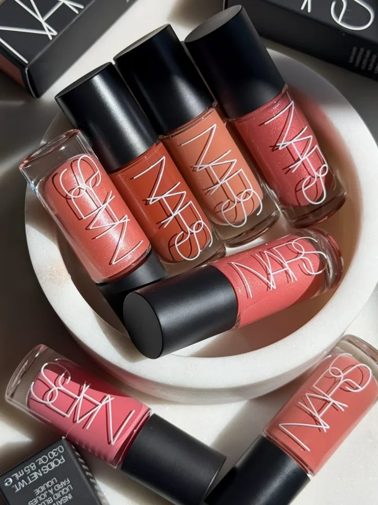 NARS Insatiable Liquid Blush High-Pigment Long-Lasting Fade-Resistant lightweight Formula That Creates a Fresh Natural Finish