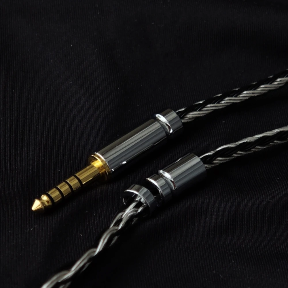 Рисунок 4 - Сменный кабель для AKG N5005/N40/N30