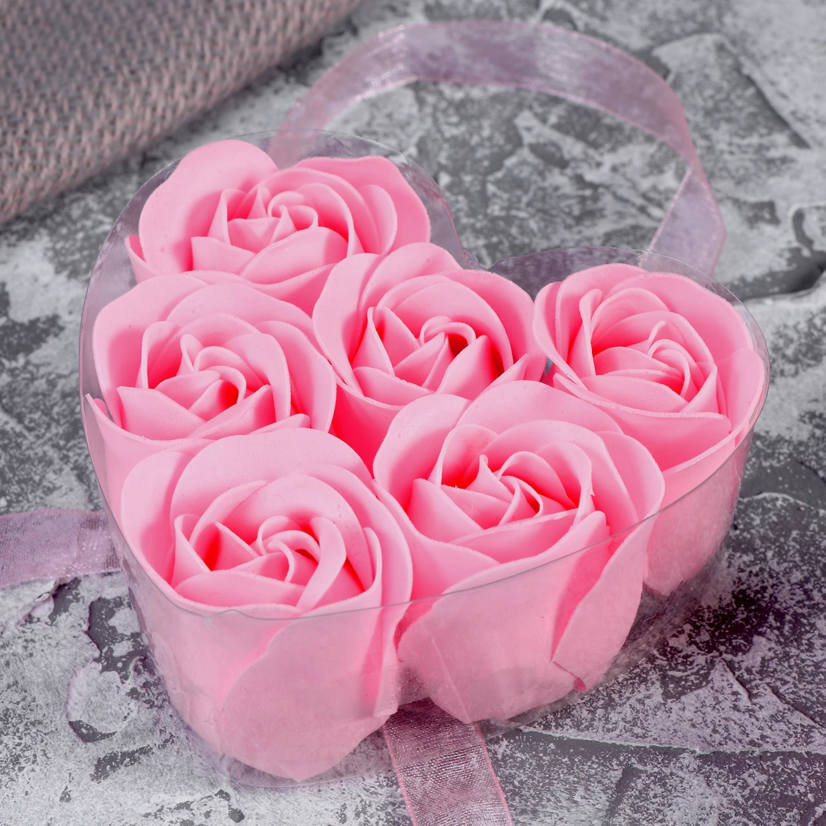 

6 Pcs Heart Shaped Soap Flowers Real Touch Simulation Roses Eco Friendly Nontoxic Wedding Bridal Bouquet Home Decoration