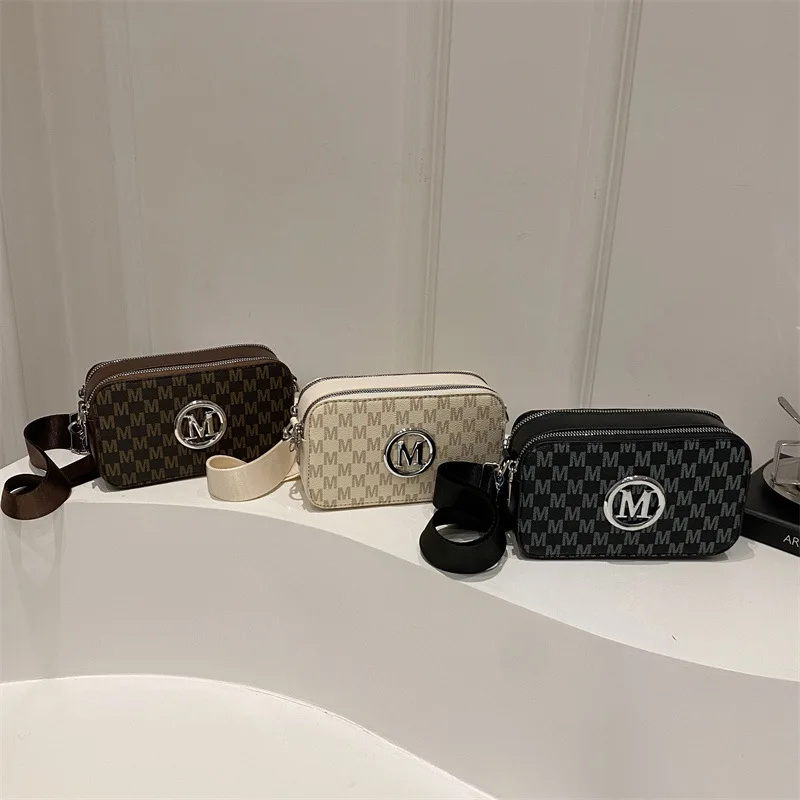 

2025 New Retro Print Square Bag for Women Minimalist Convertible Shoulder Bag Chic & Versatile Crossbody for Day To Night Style