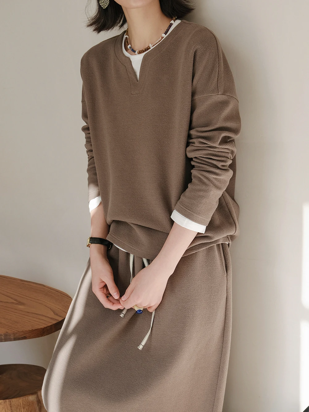 

Spring New Arrival Soft Cotton Blend Casual round Ne V-Ne Top Airy Texture Comfortable Fit Women's Long Sve Sweatirt