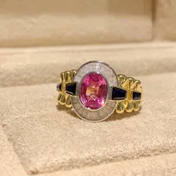 Foydjew French Style Retro Gold Color Lace Design Jewelry Inlaid Oval Red Corundum Rings Fashionable Female Finger Accessories