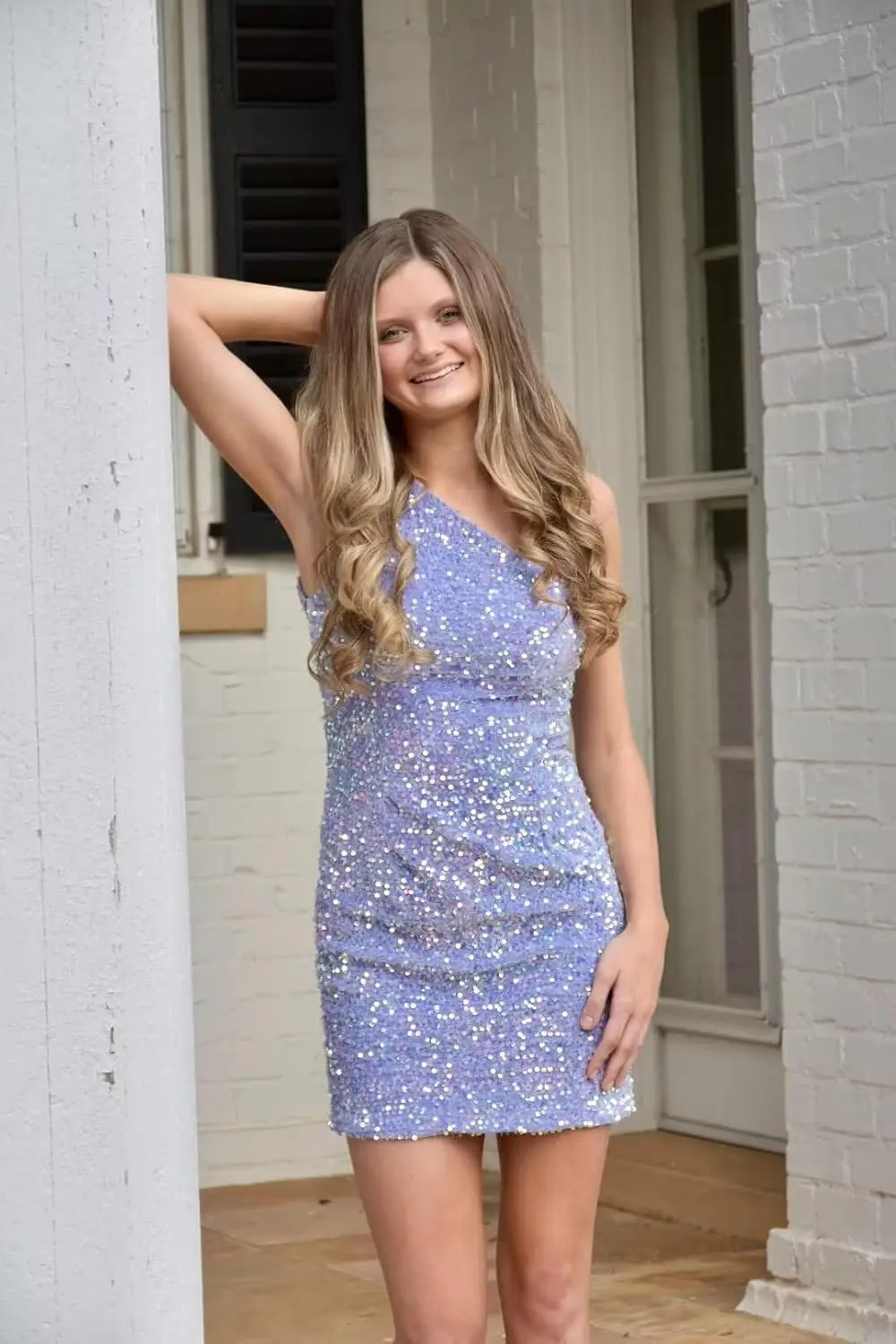 Une ligne une épaule paillettes robe de soirée courte scintillante serrée robes de cocktail de bal pour les adolescents au-dessus du genou, mini robe de bal courte