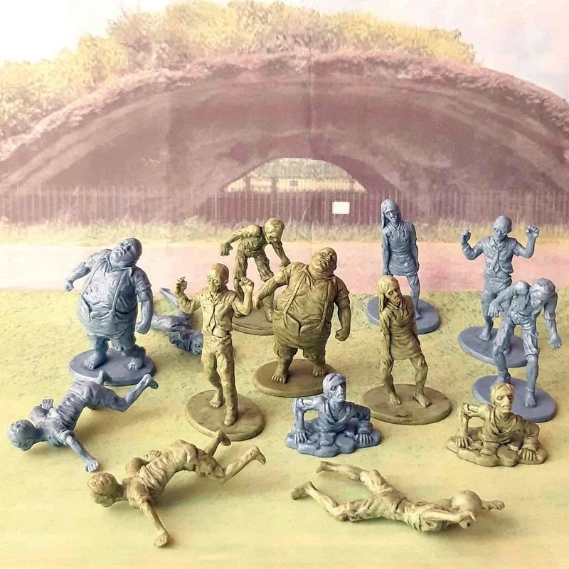 Epoch Gashapon Tarlin 1/35 مقياس Mini Mob Zombie & Green Army Men Micro Models - متوفر