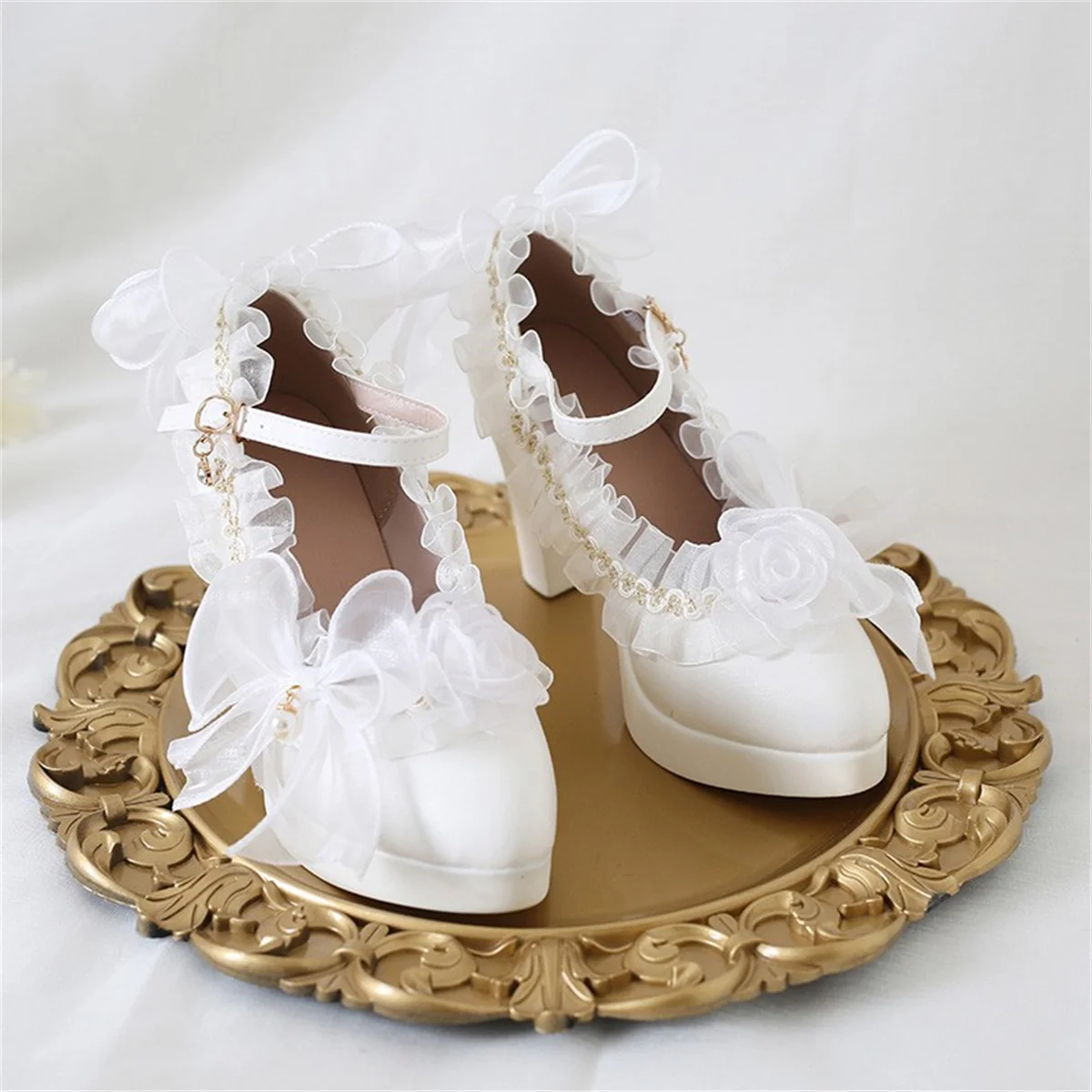 French Vintage Girl Shoes Lolita Cosplay Elegant Tea Party Pointed Sandals Lace Ruffle Bowknot Pearls 8cm High Heel Shoes