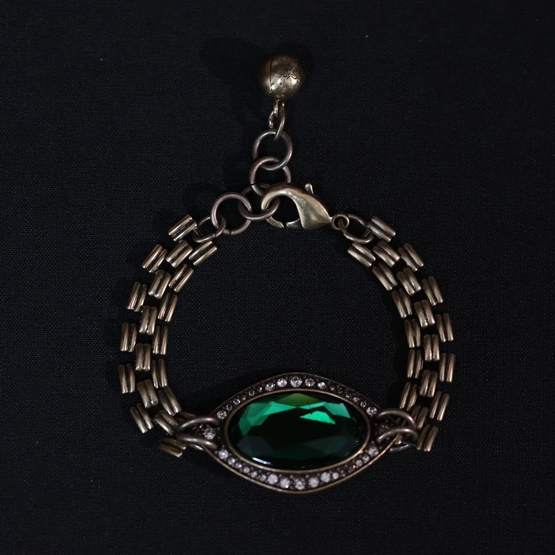 

European and American Retro Fashion Green Inlaid Women's Bracelet Jewelry