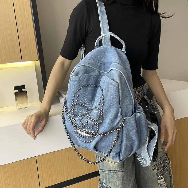 Rivet Skull Women Backpack Large Capacity Denim Schoolbag for Teenage Girls Backpacks Travel Female Rucksack Mochila Short Trips