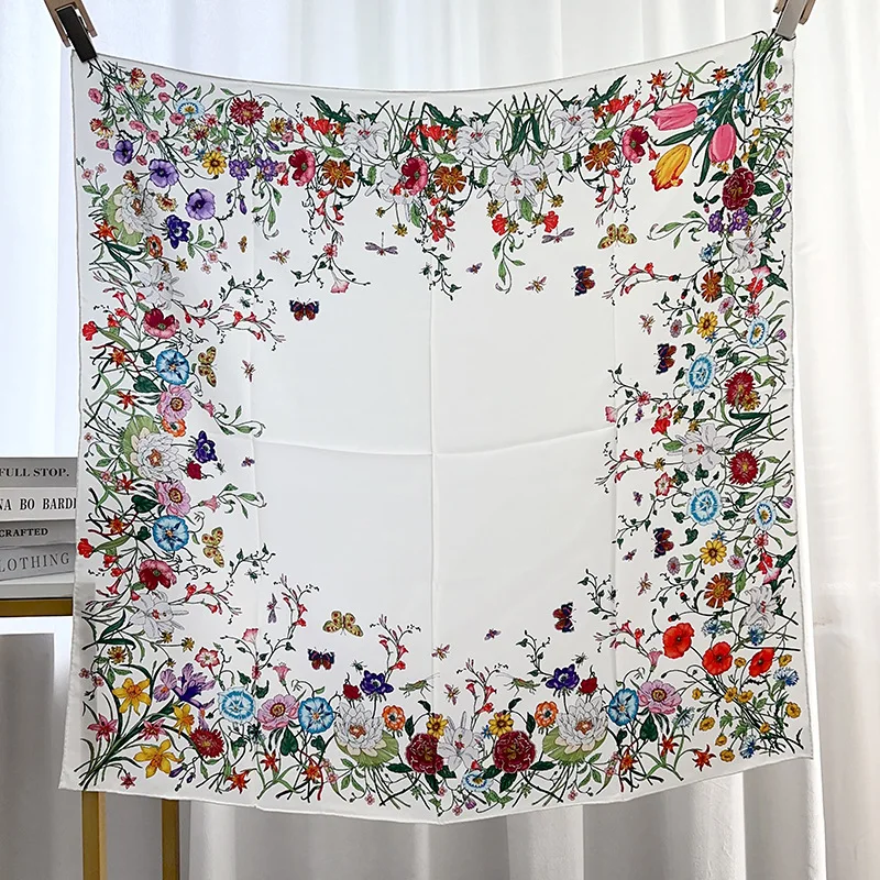 

Luxury Designer Silk Twill Scarf Square Head Bandanas Hand Rolled Edges Scarfs Women Clothing Bag Accessories Christmas Gift