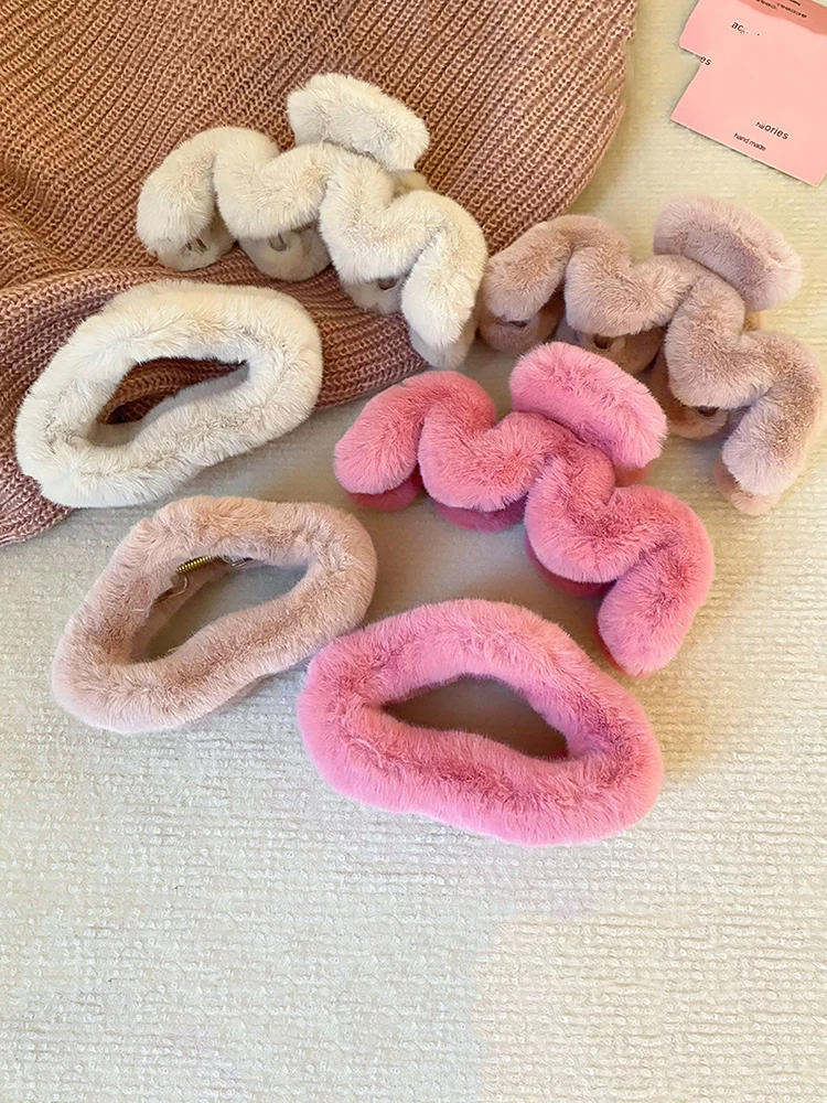 Fluffy Colorful M-shaped Hair Clip Hairpin New Autumn Winter Plush Large Hair Claw Women Hair Accessories