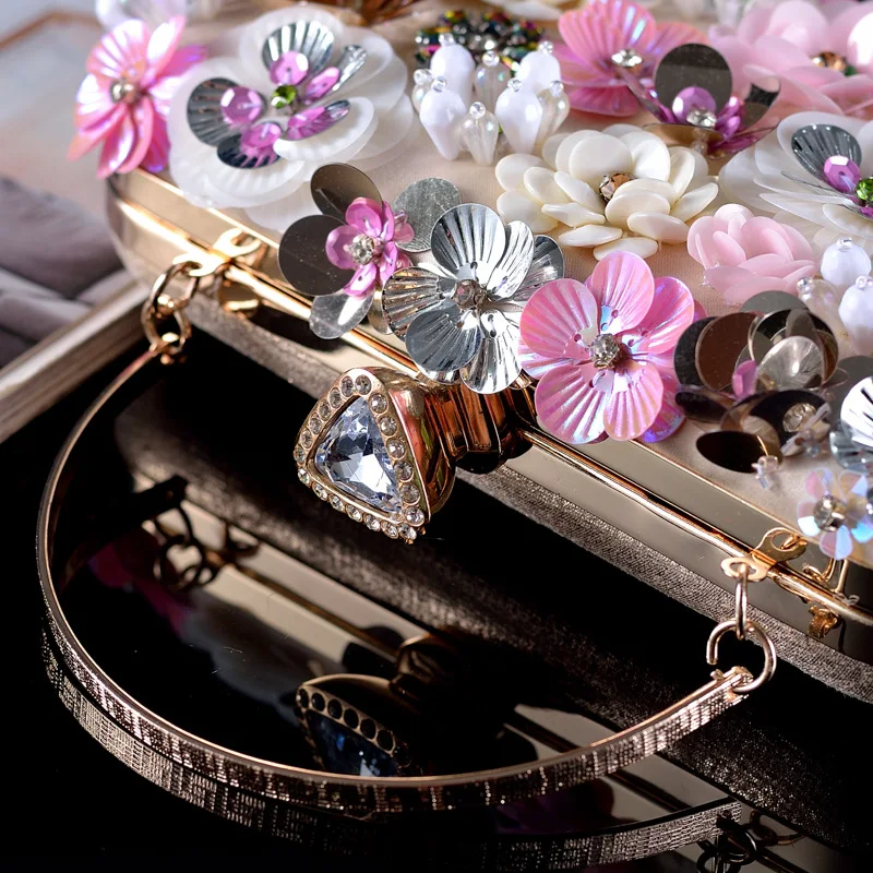 Fashion Women Bags Flower Diamonds Embroidery Small Clutch Luxury Lady Handbags Evening Bags New Arrival Chain Shoulder Purse view 5