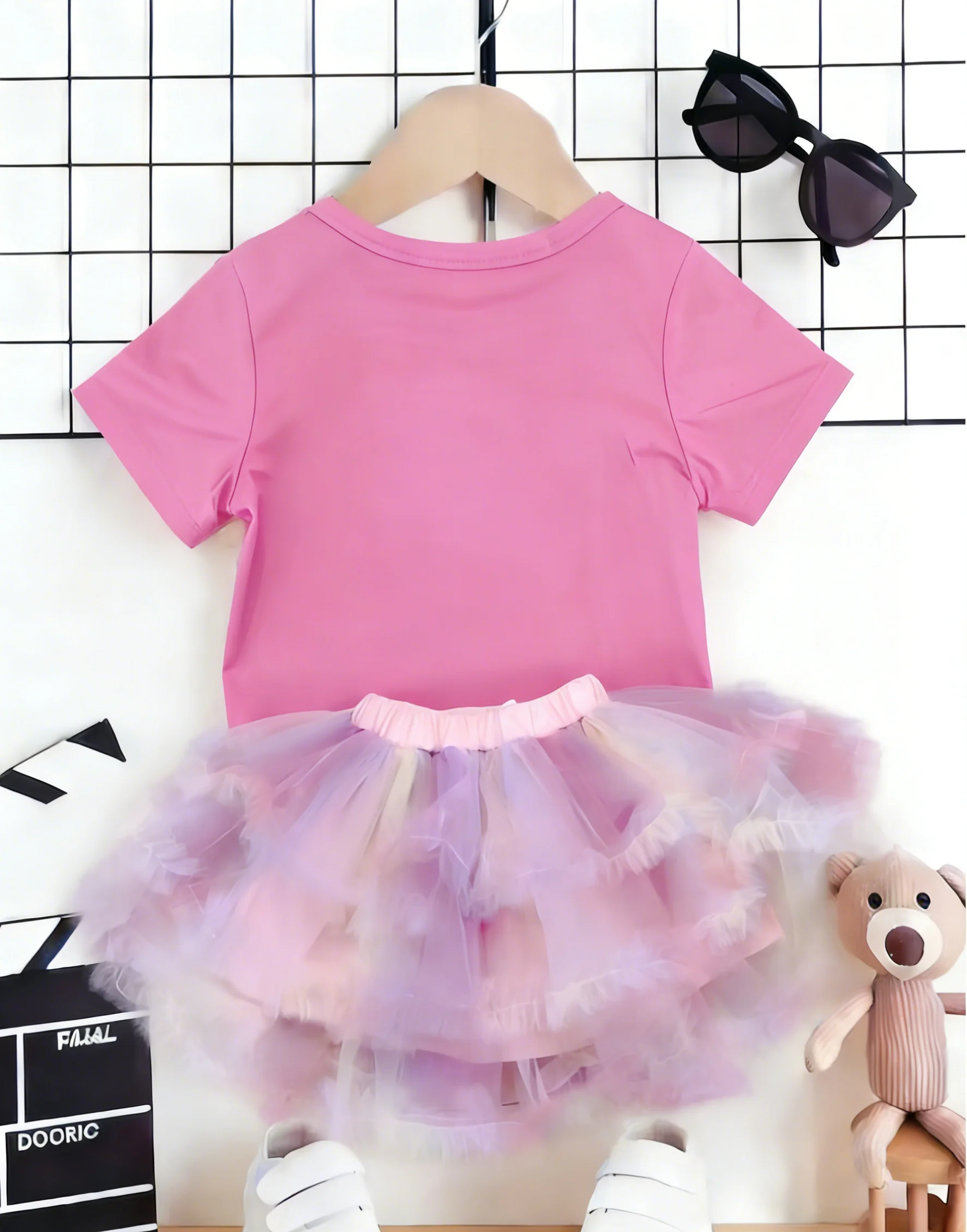 Sweet Style Pink Tee Pink Purple Tutu Skirt Baby Girl Cartoon Girl With Cat Print Set New Arrival
