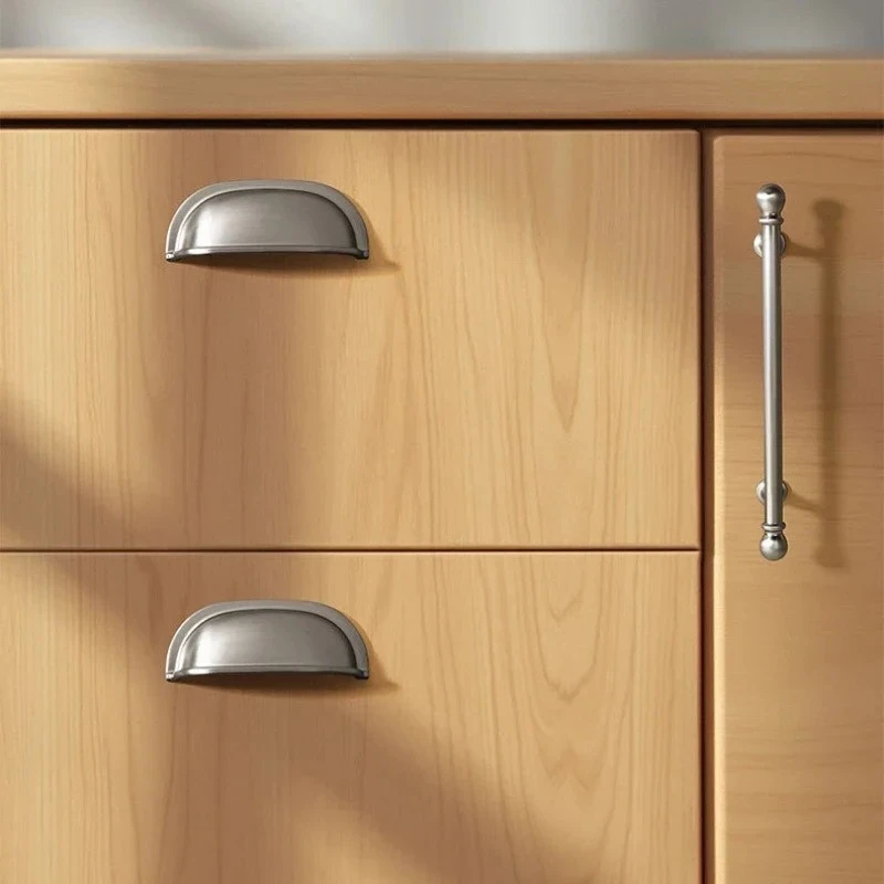 Zinc Alloy Wardrobe Door Handle Brushed Silver Drawer/Shoe Rack Single-Hole Knobs Solid Kitchen Cabinet Handle Furniture Handles