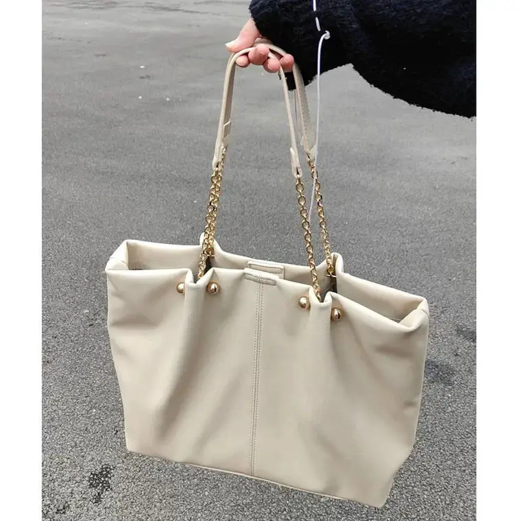 

Women's Chain Tote Bag, Large Capacity Soft Leather Shoulder Bag, Casual Work & Travel Handbag with Gold Chain Strap