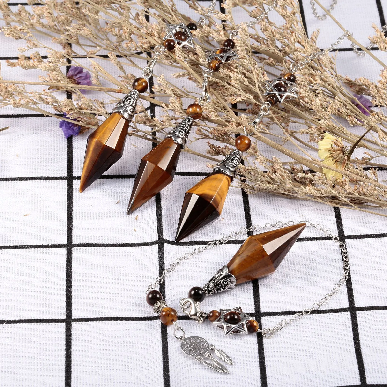 Natural Stone Crystal Pendulum for Reiki Divination 12 Facet Hexaonal Points with Dream Catcher Chain Spiritual Pendulos X072