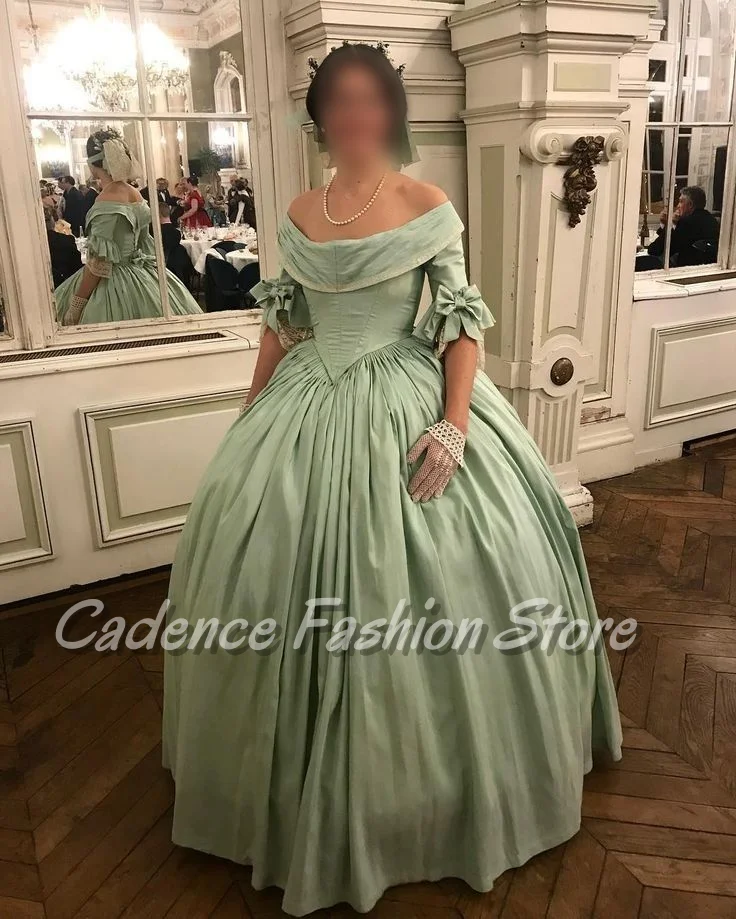 

Vintage Victorian Medieval Prom Dresses Customized Light Green Snap Shoulder Half Sleeve Corset A-line Pleated Details Bow Eveni