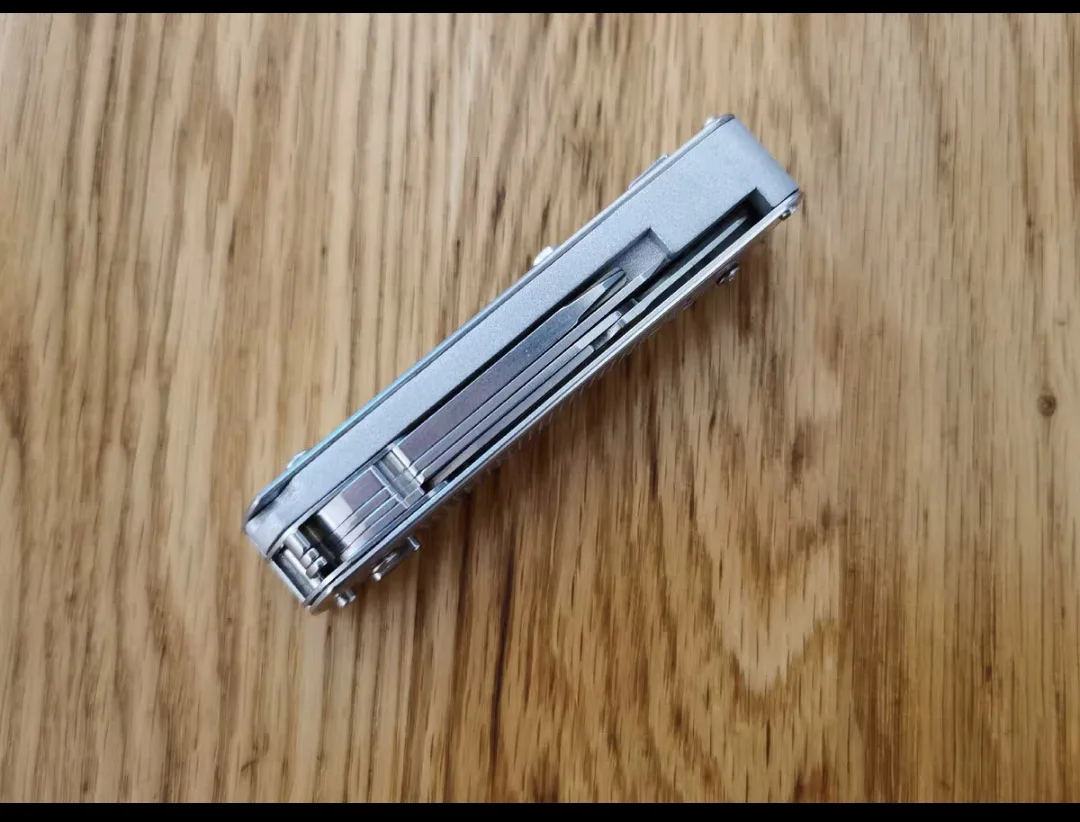 1 Pair Aluminum Alloy Replacement Parts for Leatherman Free T4 Modification(PLIERS NOT INCLUDED)