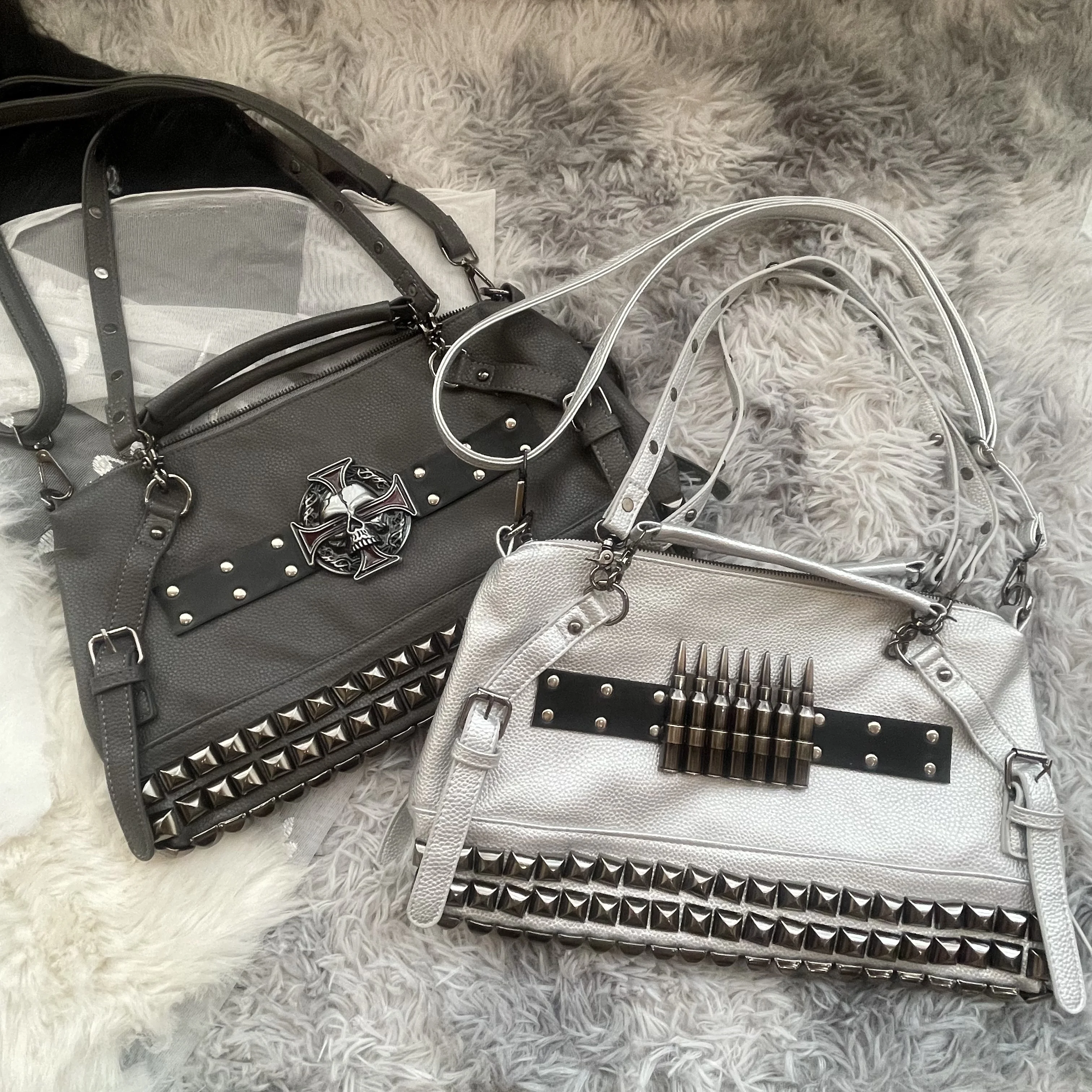 

Оригинальные сумки на плечо с заклепками в стиле ретро Spice Girl, сумка-локомотив с субкульптурой и черепом Y2k, модные крутые сумки, сумка-мессенджер