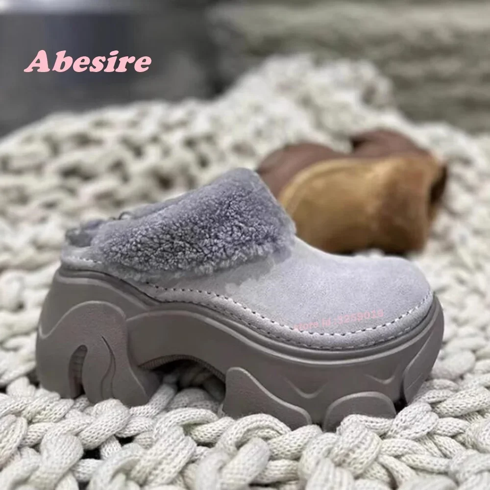 

Plush Outside Slippers Round Toe Thickened Muller Shoes Height Increasing Platform Thick Soled Slippers for Women Winter Casual