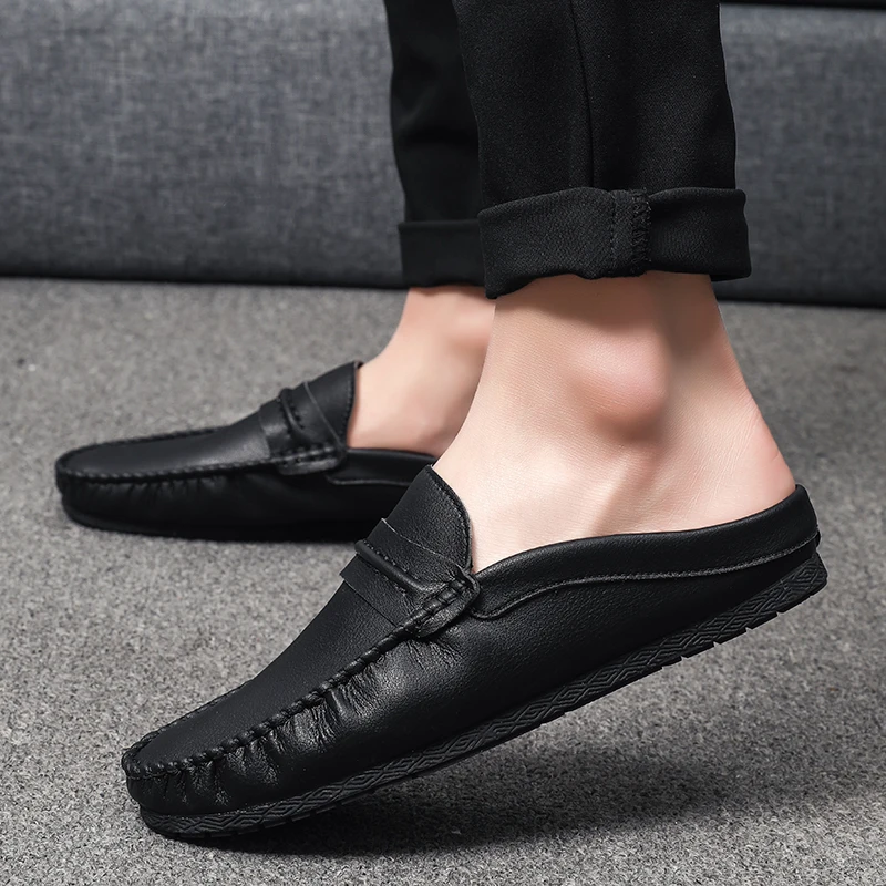 Black Mules Men Backless Loafers Casual Shoes Closed Toe Leather Half Slippers Slides Sandals Slip-on Flat Sneakers Lightweight