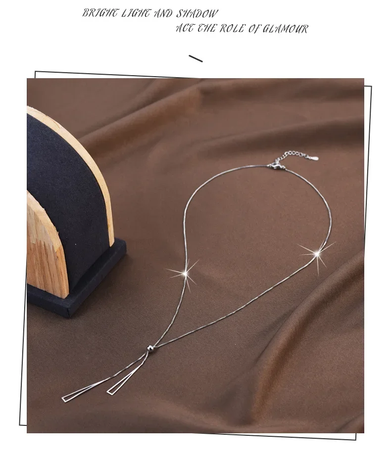

Brand-new triangular collarbone chain, specially designed for women, a unique design sense geometric titanium steel necklace