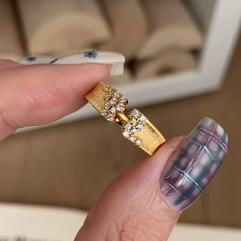 

Classic design brushed diamond rings for women charms opening new in couple ring banquet light luxury jewelry gift