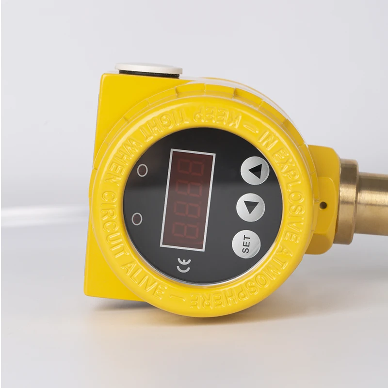 Industriële kwaliteit smeermiddel vochtgehalte analyseert instrumenten 4-20mA signaaluitgang olie water alarm meetinstrumenten