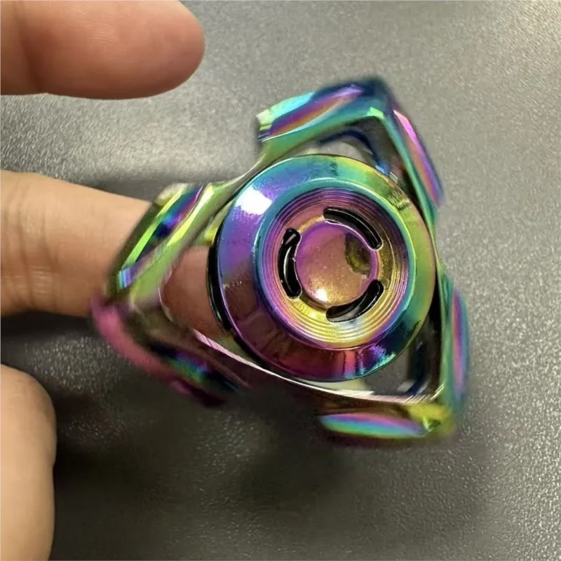 Jouet EDC Fidget Spinner en métal de qualité supérieure – Spinner à main gyroscope du bout des doigts EDC anti-Stress pour adulte, jouet de guérison amusant pour la concentration et l'anxiété