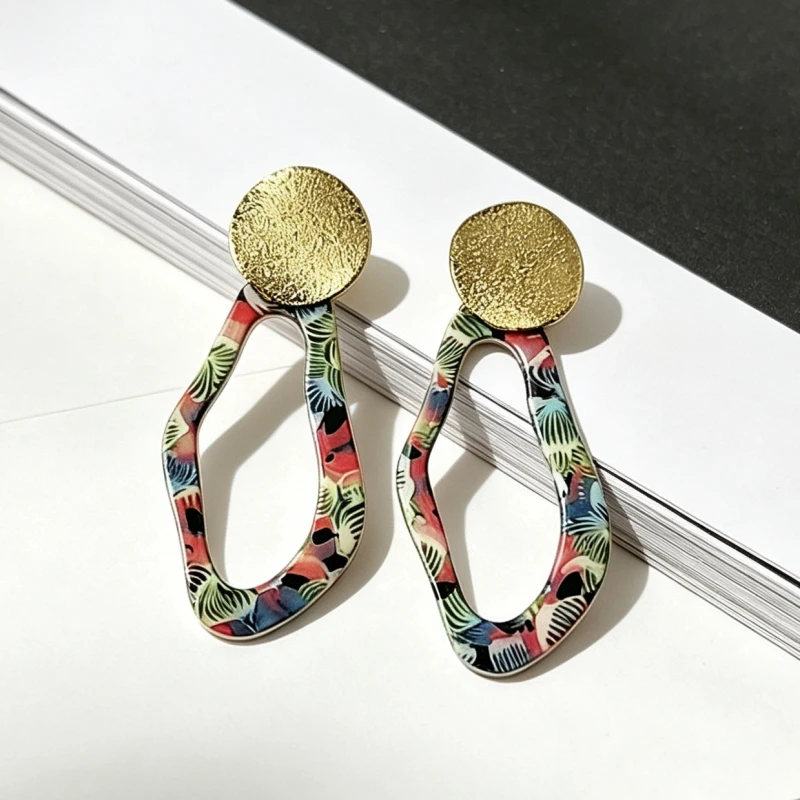 2026 New Acrylic Hollow Geometric Dangle Earrings for Women Colorful Random Stripe Women's Hanging Earrings Fashion Jewelry