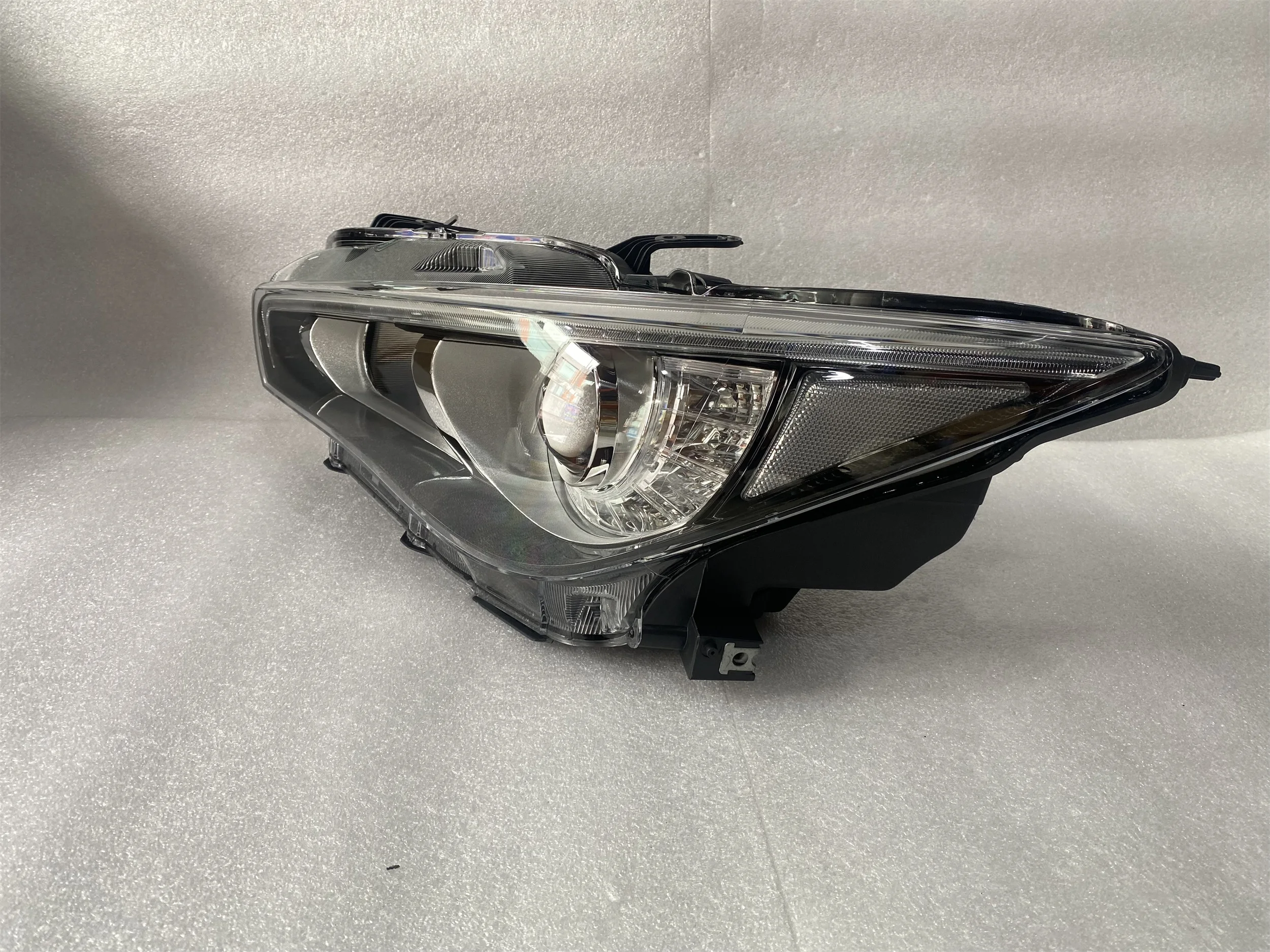 Headlamps Original High Quality 2015 Suitable Infiniti QX50 Hernia Lamp with Adaptive AFS AHL Headlamps