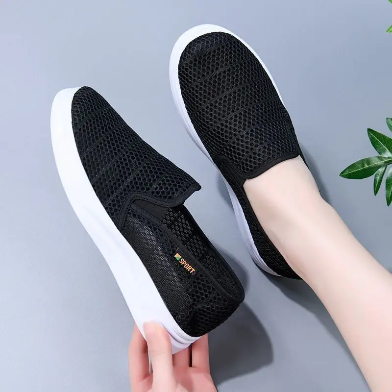 

Women's Mesh Sneakers Non-Slip Slip On Flats Breathable Korean Style Casual Sports White Shoes